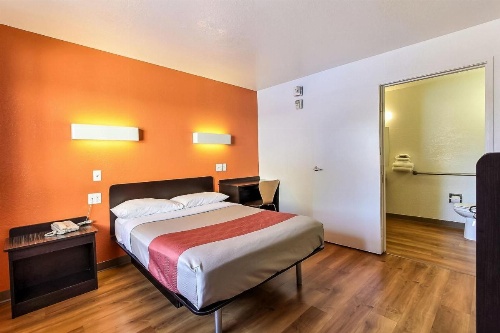 Motel 6-San Jose, CA - South image 24