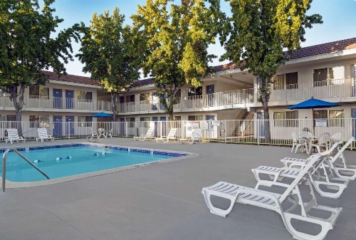Motel 6-San Jose, CA - South image 26